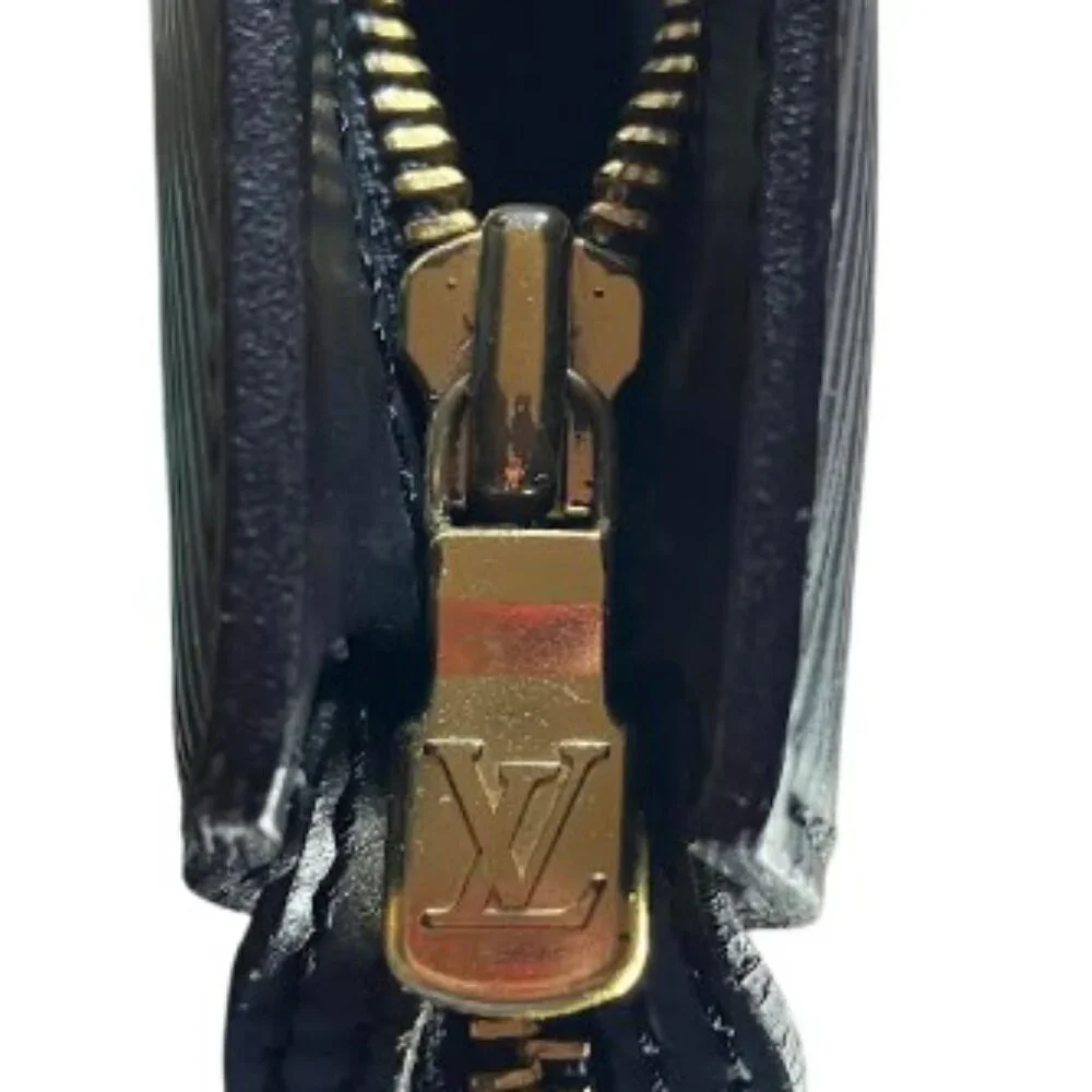 Louis Vuitton Epi Saint Jacques PM Vintage Handbag with COA Very Good Condition - Picture 12 of 15